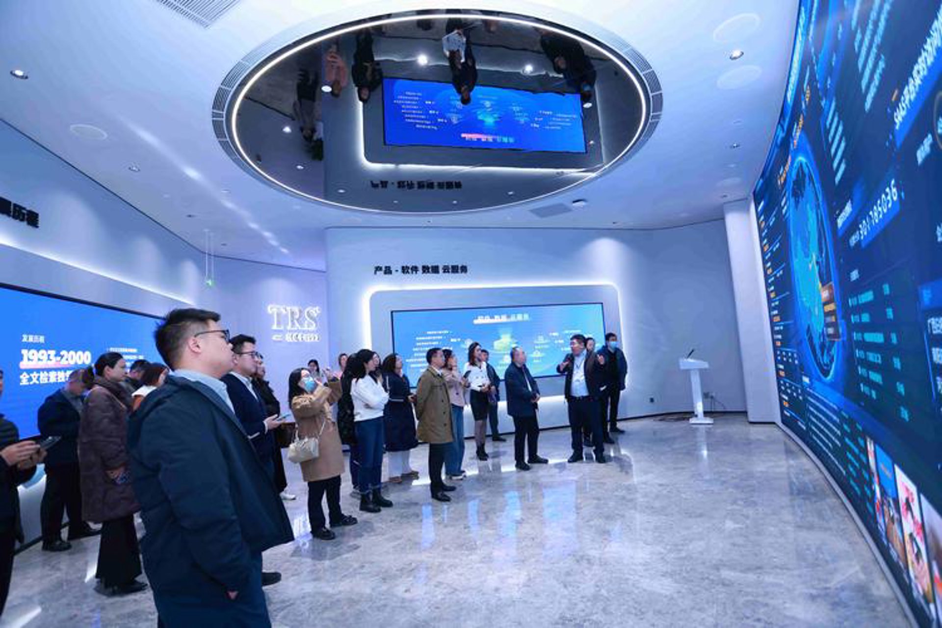 打造企业形象的窗口——如何选择专业的企业官网建设